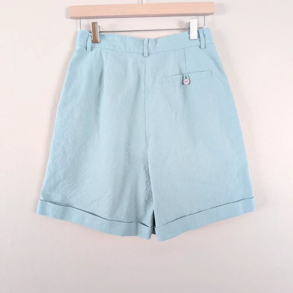 Vintage 90s Tailored Shorts - Pleated Front with Pockets - Size 10 - Mid‎ Rise